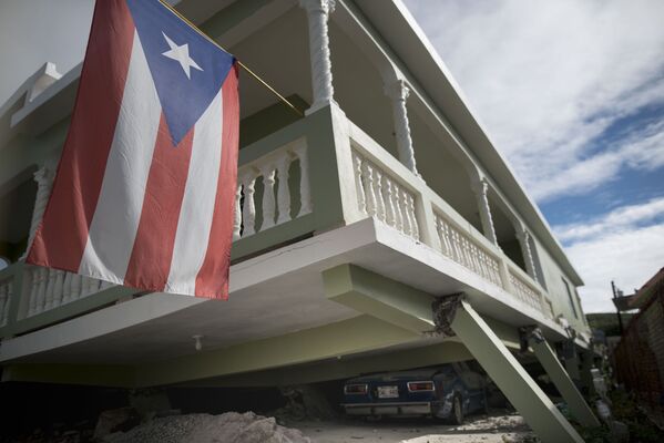 El rastro de destrucción dejado por los terremotos en Puerto Rico - Sputnik Mundo