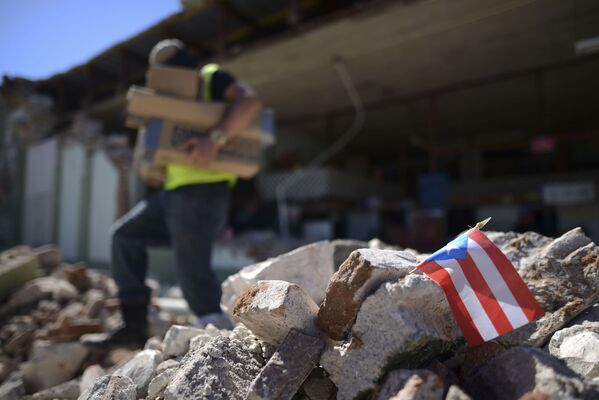 El rastro de destrucción dejado por los terremotos en Puerto Rico - Sputnik Mundo