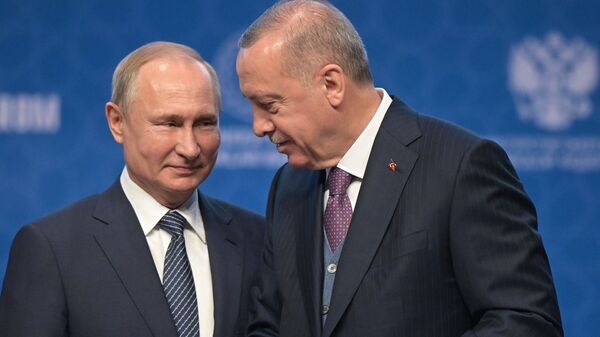 Presidente de Rusia, Vladímir Putin, y presidente de Turquía, Recep Tayyip Erdogan (archivo) - Sputnik Mundo