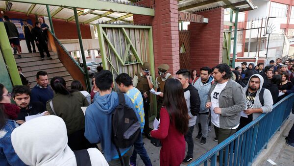 Prueba de selección universitaria en Chile - Sputnik Mundo