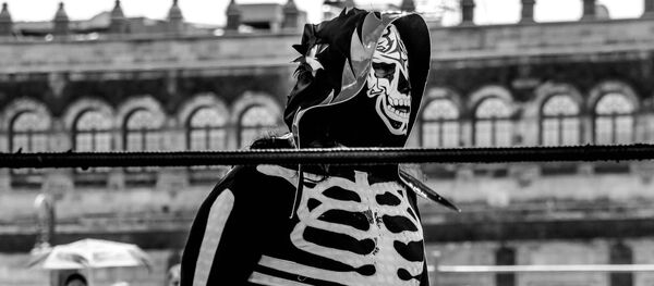Luchador mexicano La Parka - Sputnik Mundo