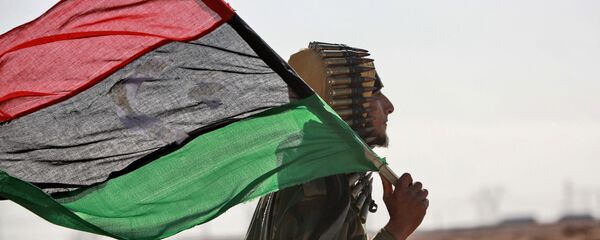 La bandera de Libia - Sputnik Mundo