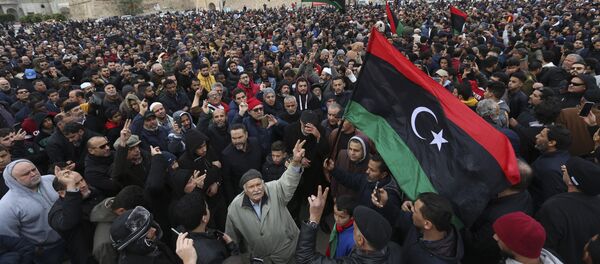 El funeral de cadetes en Trípoli tras choques violentos en Libia - Sputnik Mundo