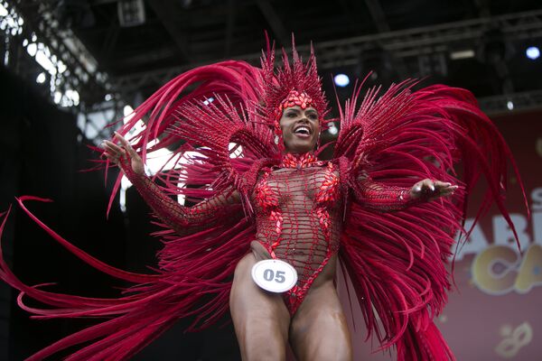 Empieza la temporada de carnavales en Río de Janeiro - Sputnik Mundo