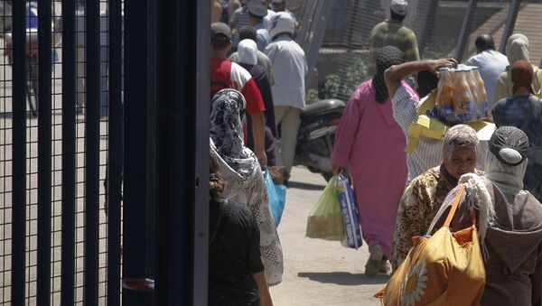 Contrabando en Melilla - Sputnik Mundo