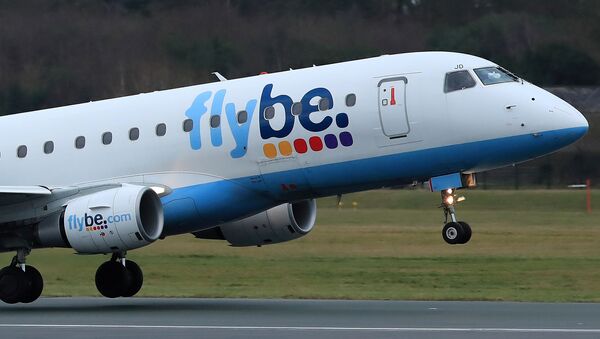 Un avión de la aerolínea Flybe - Sputnik Mundo