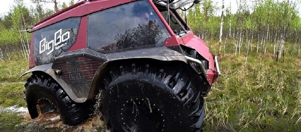 Todoterreno anfibio ruso BigBo - Sputnik Mundo