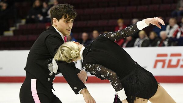 Piper Gilles y Paul Poirier, patinadores canadienses - Sputnik Mundo