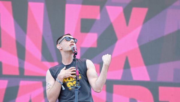 Alex Anwandter en un concierto en West Hollywood, California - Sputnik Mundo