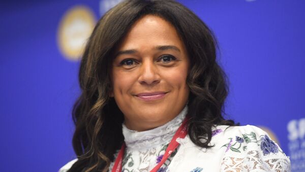 Isabel Jose dos Santos en San Petersburgo - Sputnik Mundo