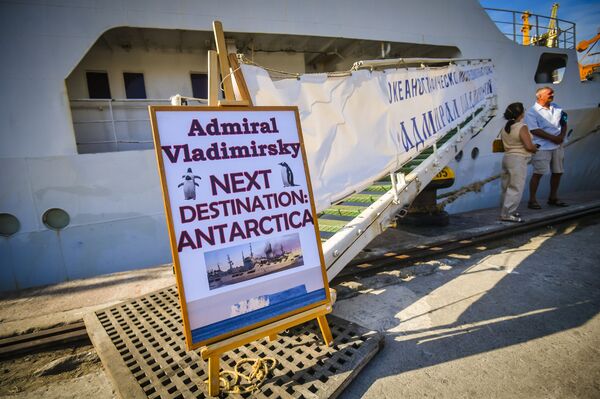 Buque científico ruso desafía tormentas en viaje hacia misión en mar de Bellingshausen | Fotos - Sputnik Mundo