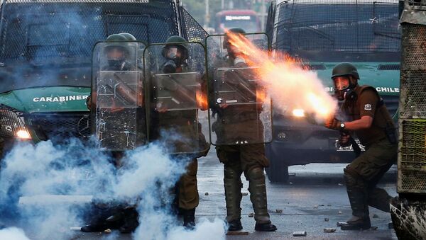 Protestas anti-gubernamentales en Chile - Sputnik Mundo