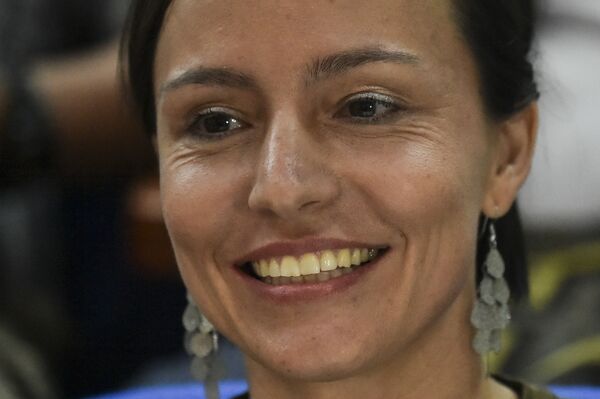 La que dijo no más: ¿quién es 'la holandesa de las FARC' que renunció al partido? | Fotos - Sputnik Mundo