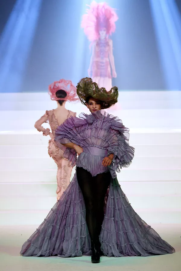 Un adiós extraordinario: el último desfile de Jean-Paul Gaultier en París
Un adiós extraordinario: el último desfile de Jean-Paul Gaultier en París
- Sputnik Mundo