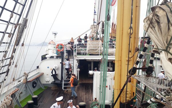 La popa del velero Kruzenshtern  - Sputnik Mundo