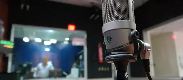 Un estudio de radio (imagen referencial) Un estudio de radio (imagen referencial) - Sputnik Mundo