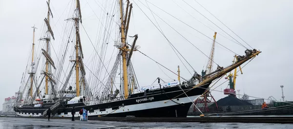 El velero Kruzenshtern El velero Kruzenshtern - Sputnik Mundo