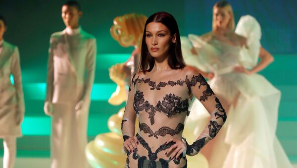 La modelo Bella Hadid - Sputnik Mundo