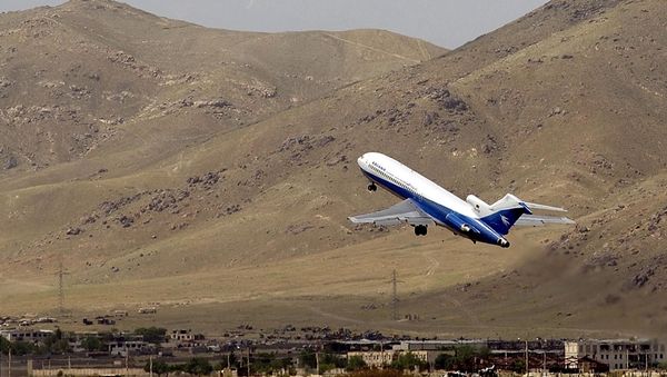 Un avión de Ariana Afghan Airlines (archivo) Un avión de Ariana Afghan Airlines (archivo) - Sputnik Mundo