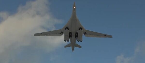 Así los jóvenes pilotos de Rusia manejan los Tu-160 - Sputnik Mundo