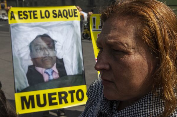 Madre denuncia detención arbitraria y riesgo de muerte de un preso en México - Sputnik Mundo