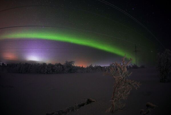 Como en un cuento: así se ven las auroras boreales en Rusia - Sputnik Mundo