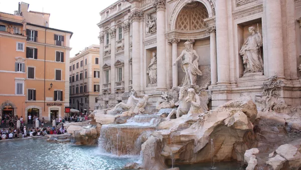 La Fontana de Trevi, Roma - Sputnik Mundo