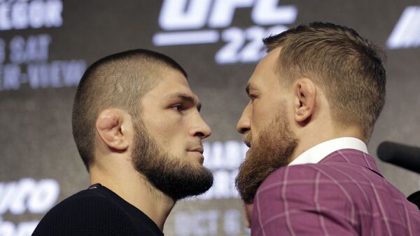 Khabib Nurmagomedov y Conor McGregor, luchadores de artes marciales mixtas (archivo) - Sputnik Mundo