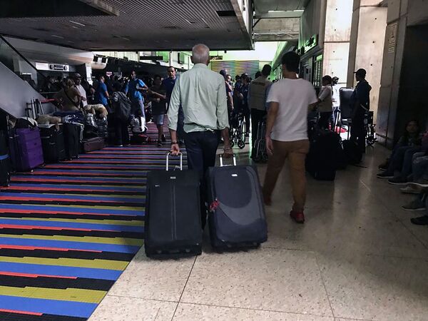 Conviasa, el último tiro en la nuca de EEUU a Venezuela - Sputnik Mundo