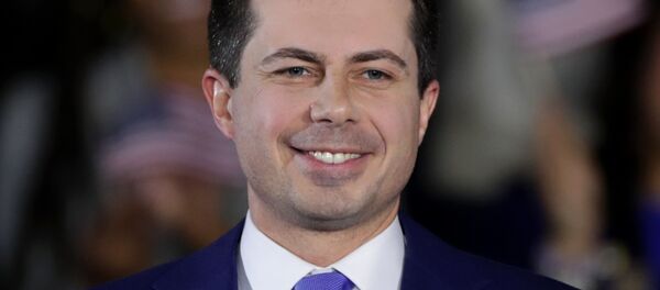 Pete Buttigieg, precandidato a la Presidencia de EEUU del Partido Demócrata - Sputnik Mundo