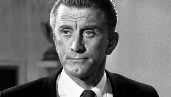 Kirk Douglas, el mito de la era dorada de Hollywood - Sputnik Mundo