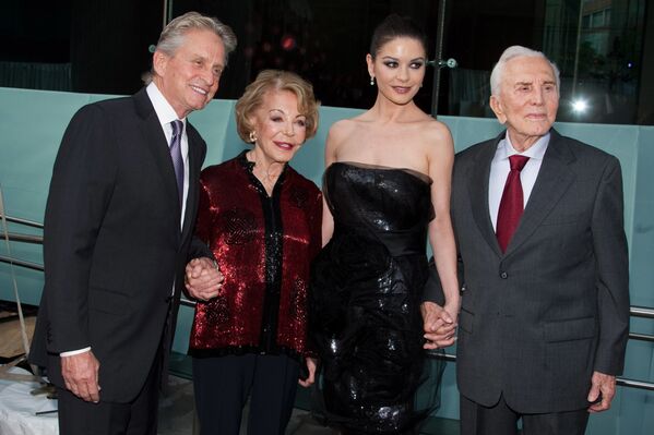 Kirk Douglas, el mito de la era dorada de Hollywood - Sputnik Mundo