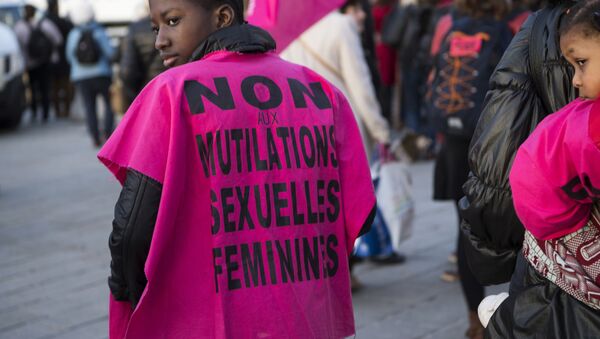 mutilación genital femenina - Sputnik Mundo