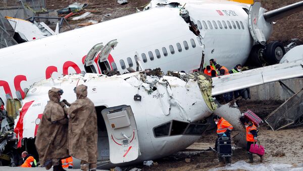 Avión accidentado en Turquía - Sputnik Mundo