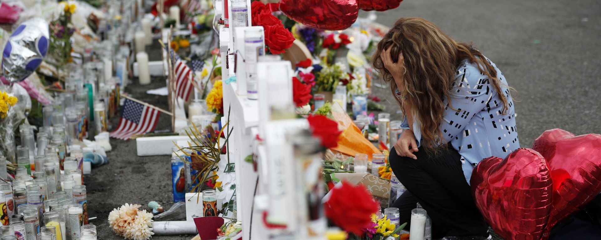 Lugar del tiroteo en un local comercial de Walmart en El Paso, Texas EEUU - Sputnik Mundo, 1920, 15.08.2022