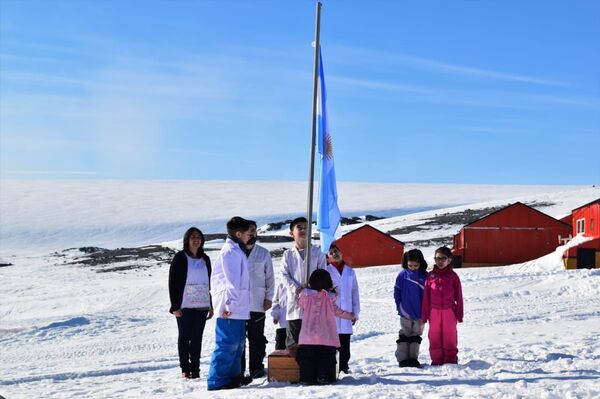 La única escuela en la Antártida es argentina y su historia es fascinante | Fotos - Sputnik Mundo