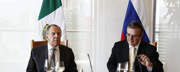 El canciller ruso, Serguéi Lavrov, y su homólogo mexicano, Marcelo Ebrard - Sputnik Mundo