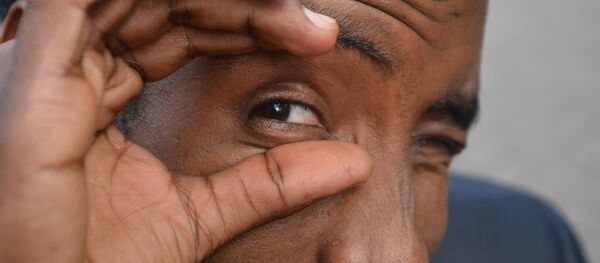 Un ojo, imagen referencial - Sputnik Mundo