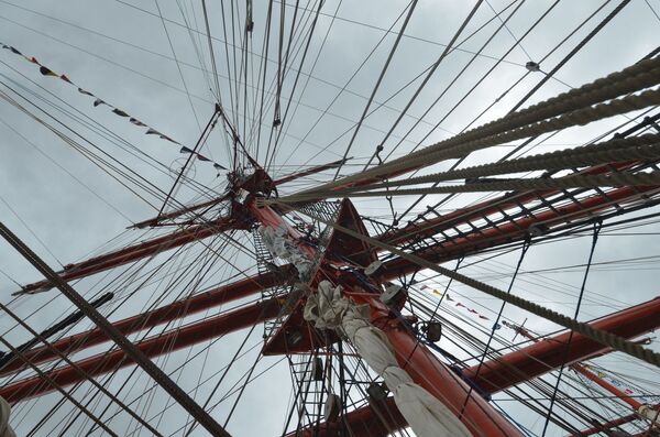 Embajador: velero escuela ruso está en Uruguay para dar mensaje de paz y político | Fotos - Sputnik Mundo