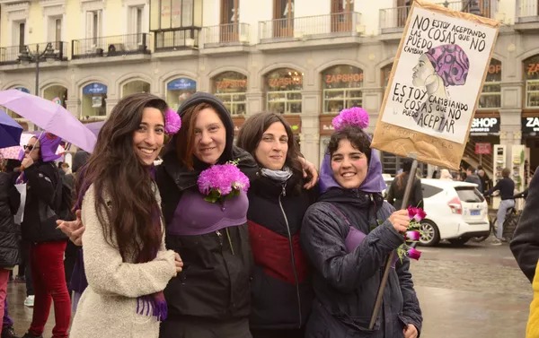 La huelga feminista del Día de la Mujer en España - Sputnik Mundo