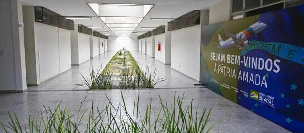 La base militar de Anápolis donde los brasileños recién llegados de Wuhan se someterán a cuarentena - Sputnik Mundo