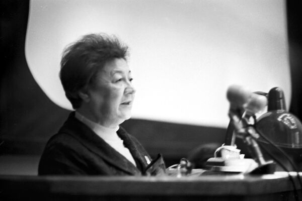 Las 3 mujeres ruso-soviéticas que cambiaron los rumbos de la ciencia - Sputnik Mundo