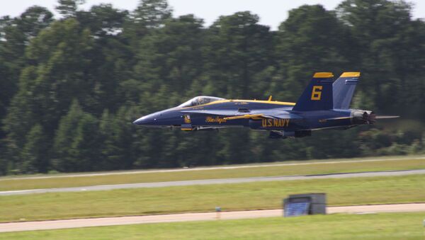 Una aeronave Blue Angels de la Armada de los EEUU - Sputnik Mundo