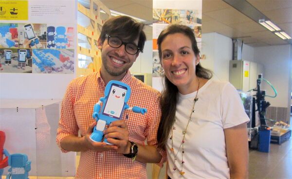 SIMA no solo es el primer robot social latinoamericano que habla español: hay más - Sputnik Mundo