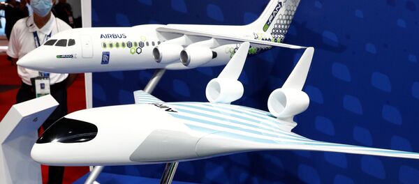 Un demostrador tecnológico a escala de un avión del futuro de Airbus, Maveric, diseñado en forma de ala triangular - Sputnik Mundo