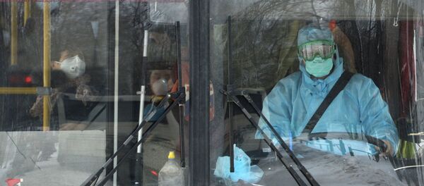 Autobús en la ciudad de Ekaterimburgo - Sputnik Mundo