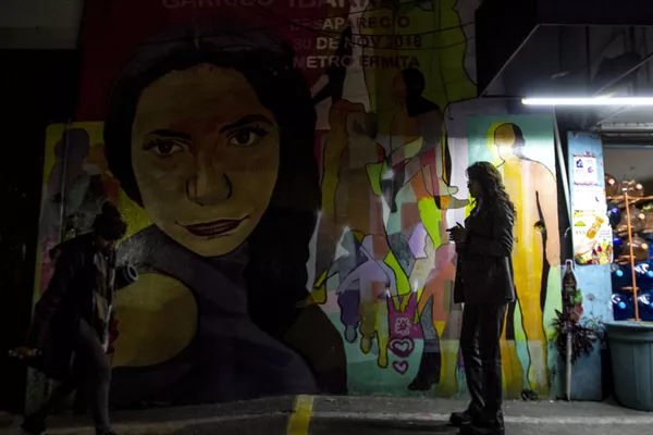 Mural a Viviana Elizabeth Garrido Ibarra, desaparecida el 30 de noviembre de 2018 que fue pintado próximo al metro Ermita que fue el último lugar del que se conoció su paradero. Mural a Viviana Elizabeth Garrido Ibarra, desaparecida el 30 de noviembre de 2018 que fue pintado próximo al metro Ermita que fue el último lugar del que se conoció su paradero. - Sputnik Mundo