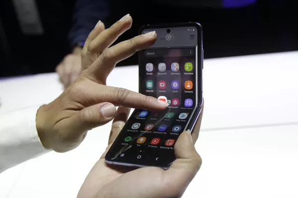 El smartphone plegable y otras novedades de Samsung durante el Galaxy Unpacked 2020
El smartphone plegable y otras novedades de Samsung durante el Galaxy Unpacked 2020
- Sputnik Mundo