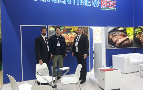 Sebastián Bendayán (i) - Sputnik Mundo