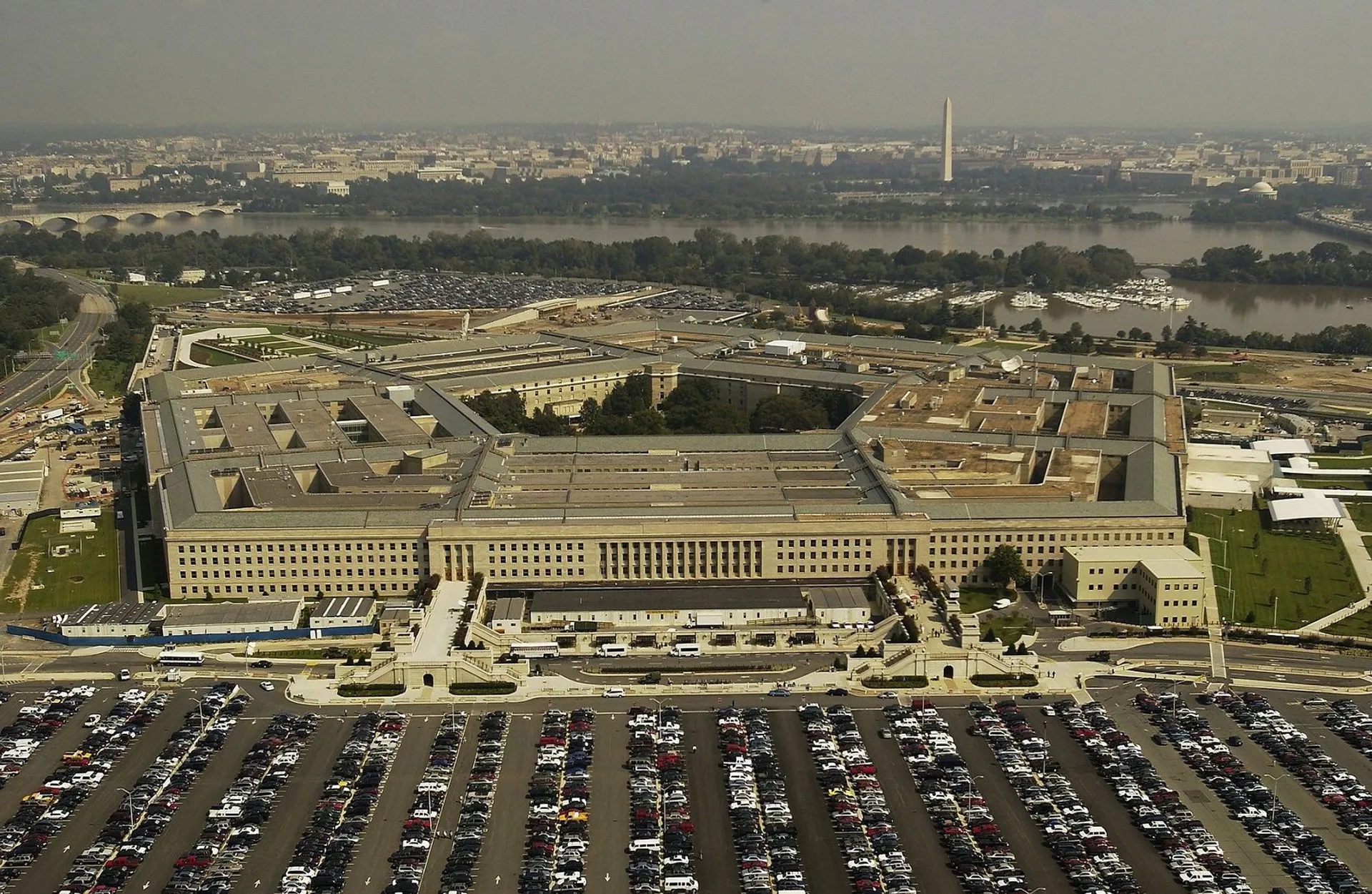 El Pentágono o Departamento de Defensa de Estados Unidos El Pentágono o Departamento de Defensa de Estados Unidos - Sputnik Mundo, 1920, 26.03.2022